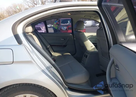 2008 BMW 328Xi из США, поврежденный, VIN WBAVC93548K036392